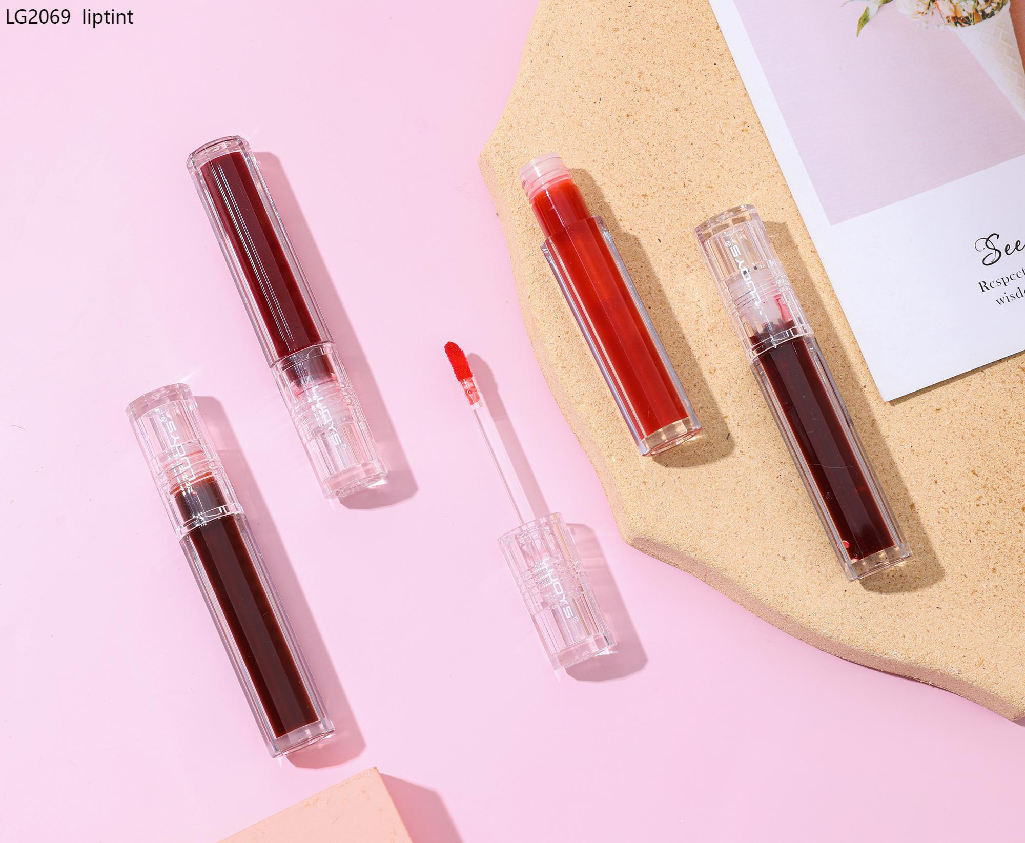 LG2069 liptint