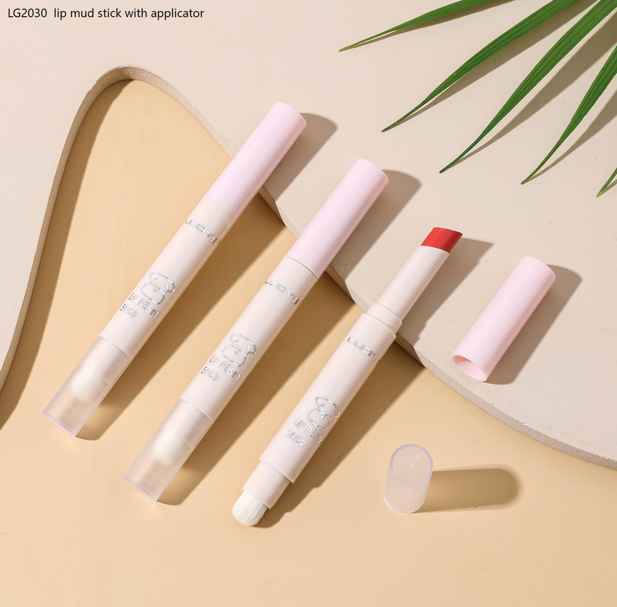 LG2030 lip mud stick with applicator