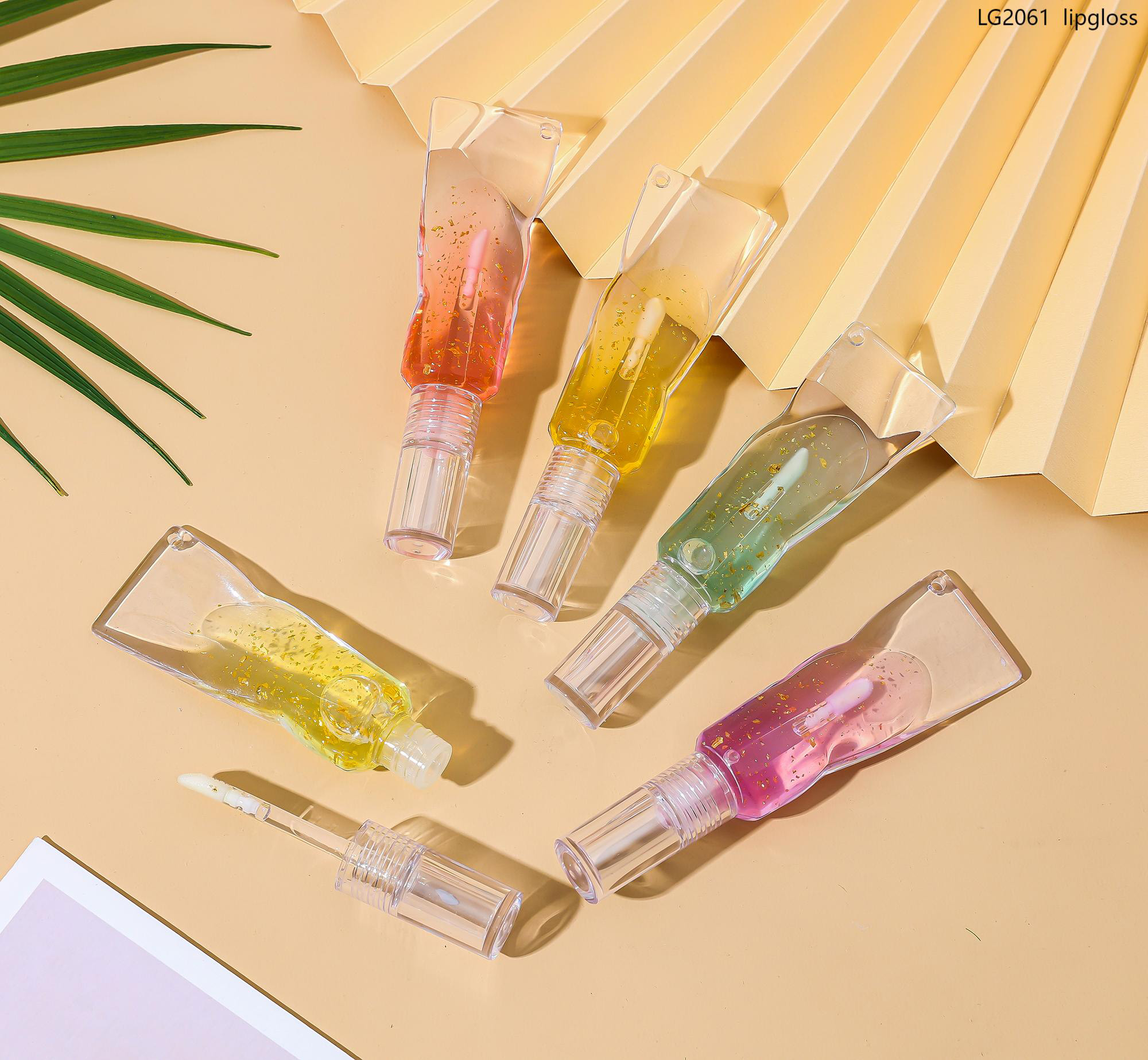LG2061 lipgloss