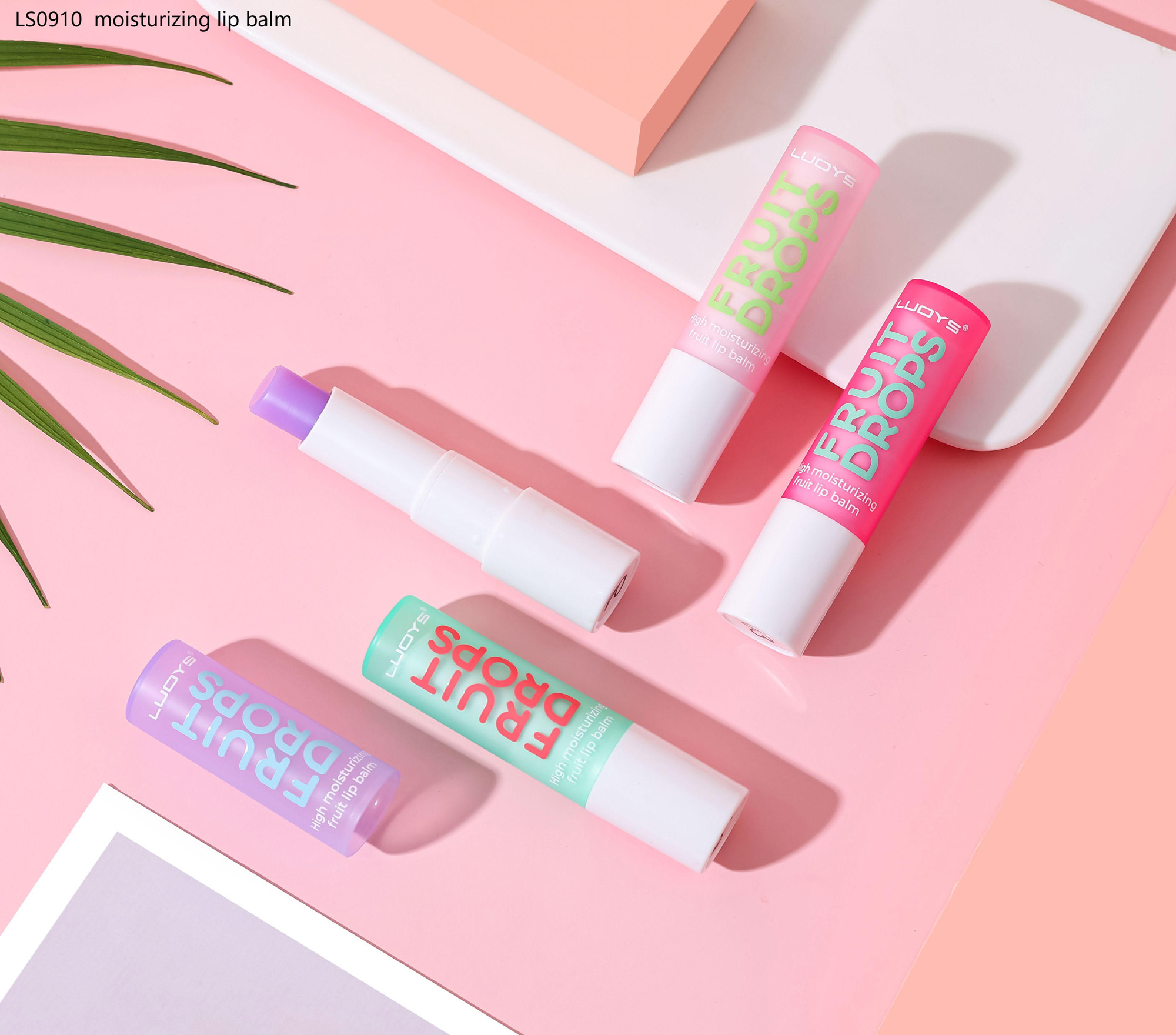 LS0910 moisturizing lip balm