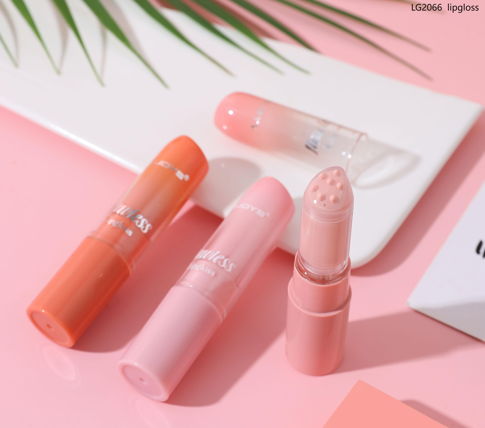 LG2066 lipgloss