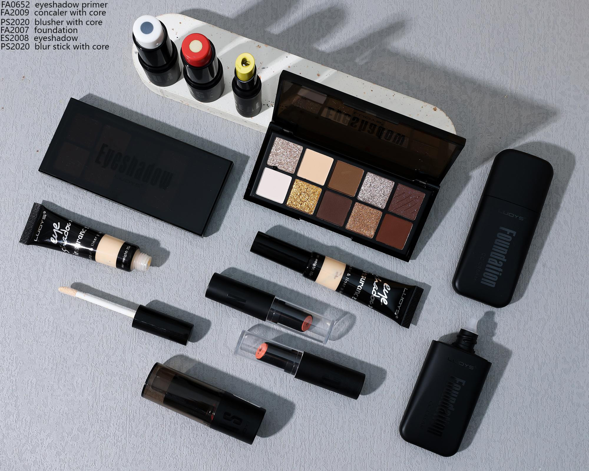 FA0652 eyeshadow primer FA2009 concaler with core PS2020 blusher with core FA2007 foundation ES2008  eyeshadow PS2020 blur stick with core