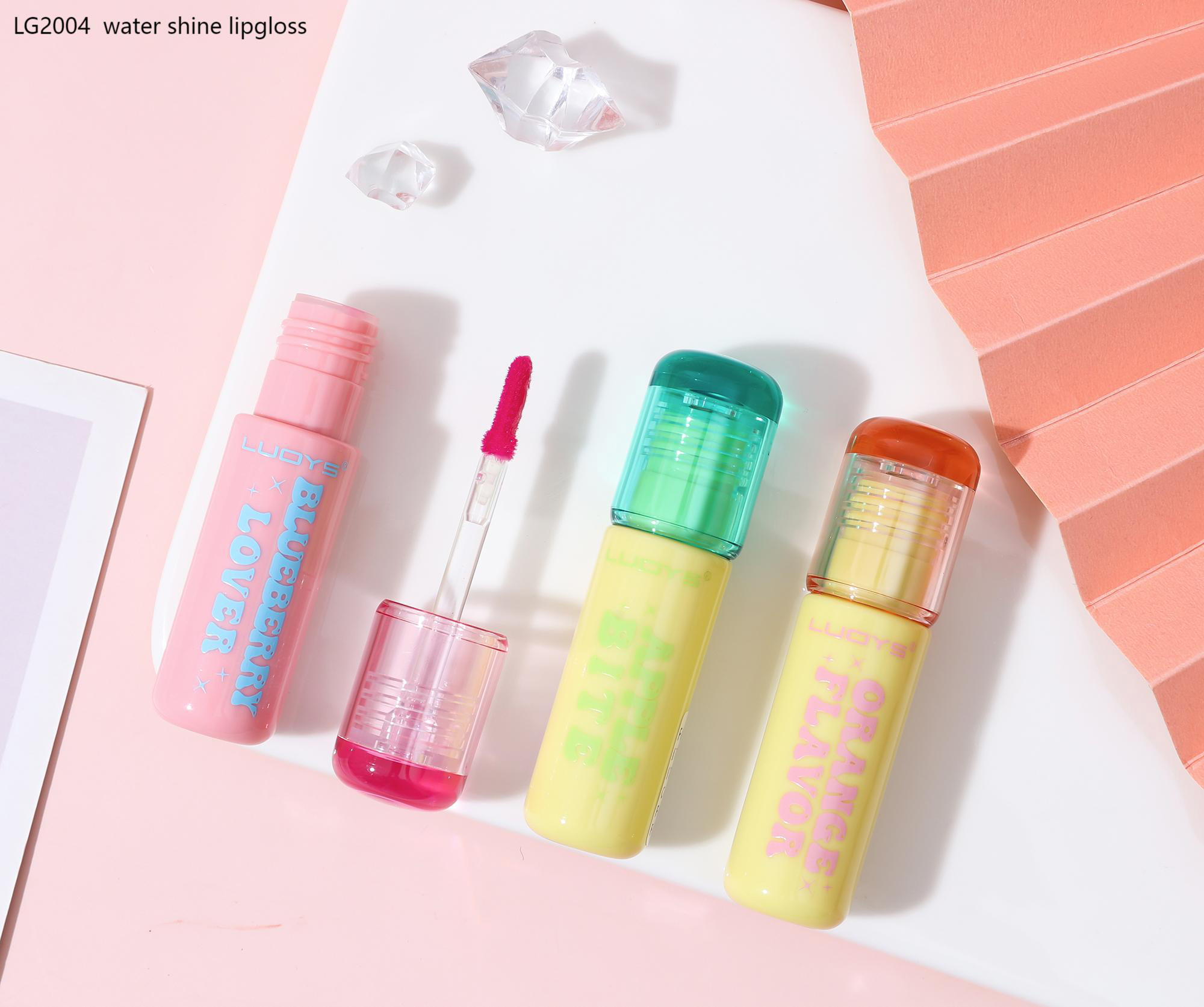 LG2004 water shine lipgloss