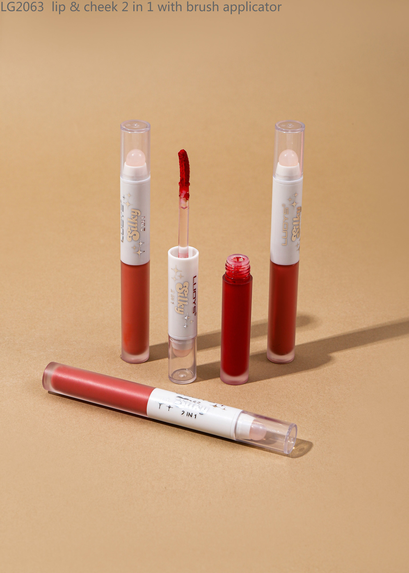 LG2063 lip & cheek 2 in 1 with brush applicator