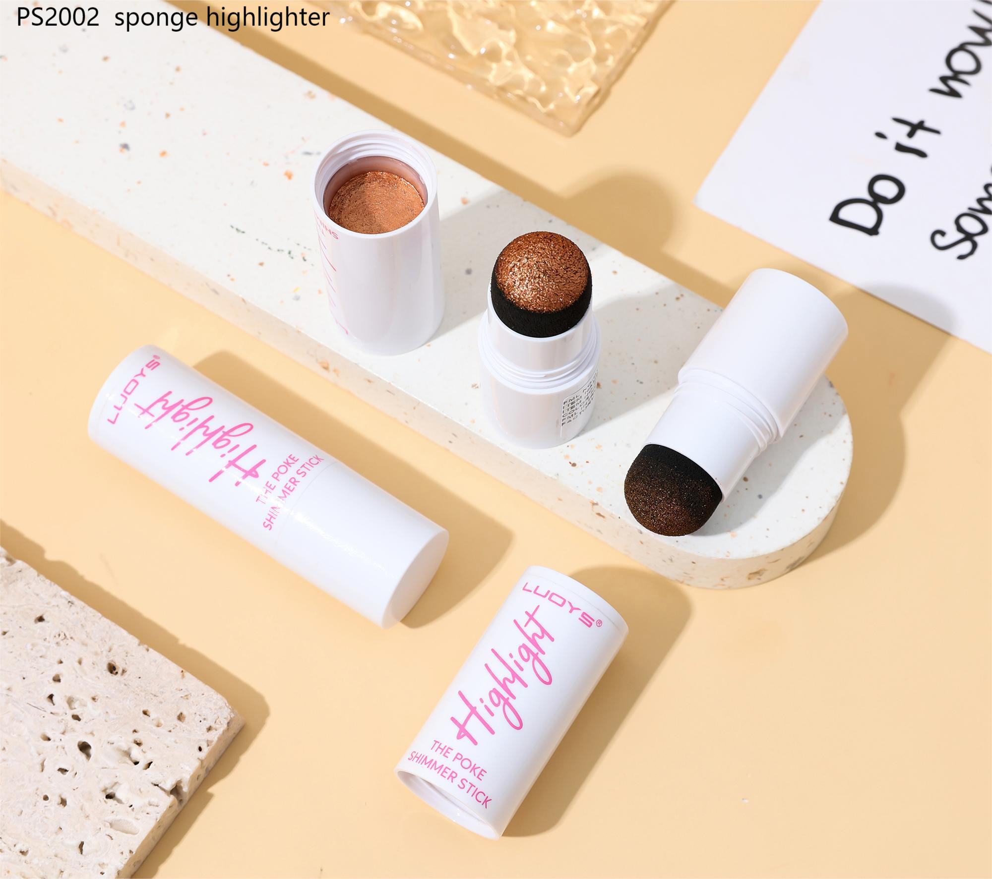 PS2002 sponge highlighter