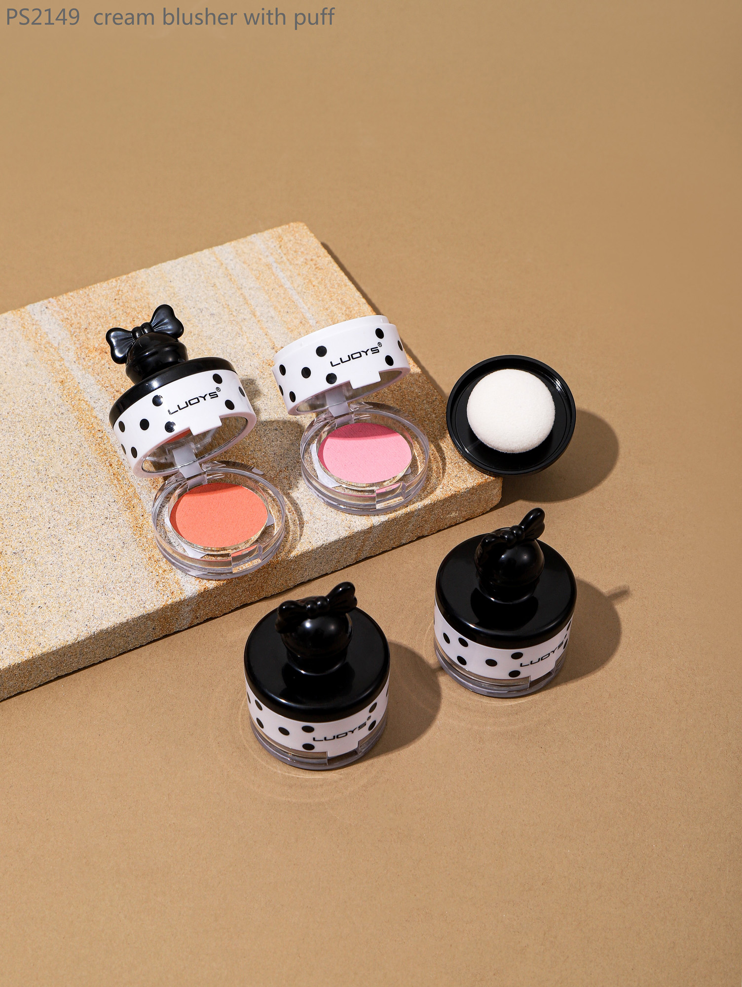 PS2149 cream blusher with puff