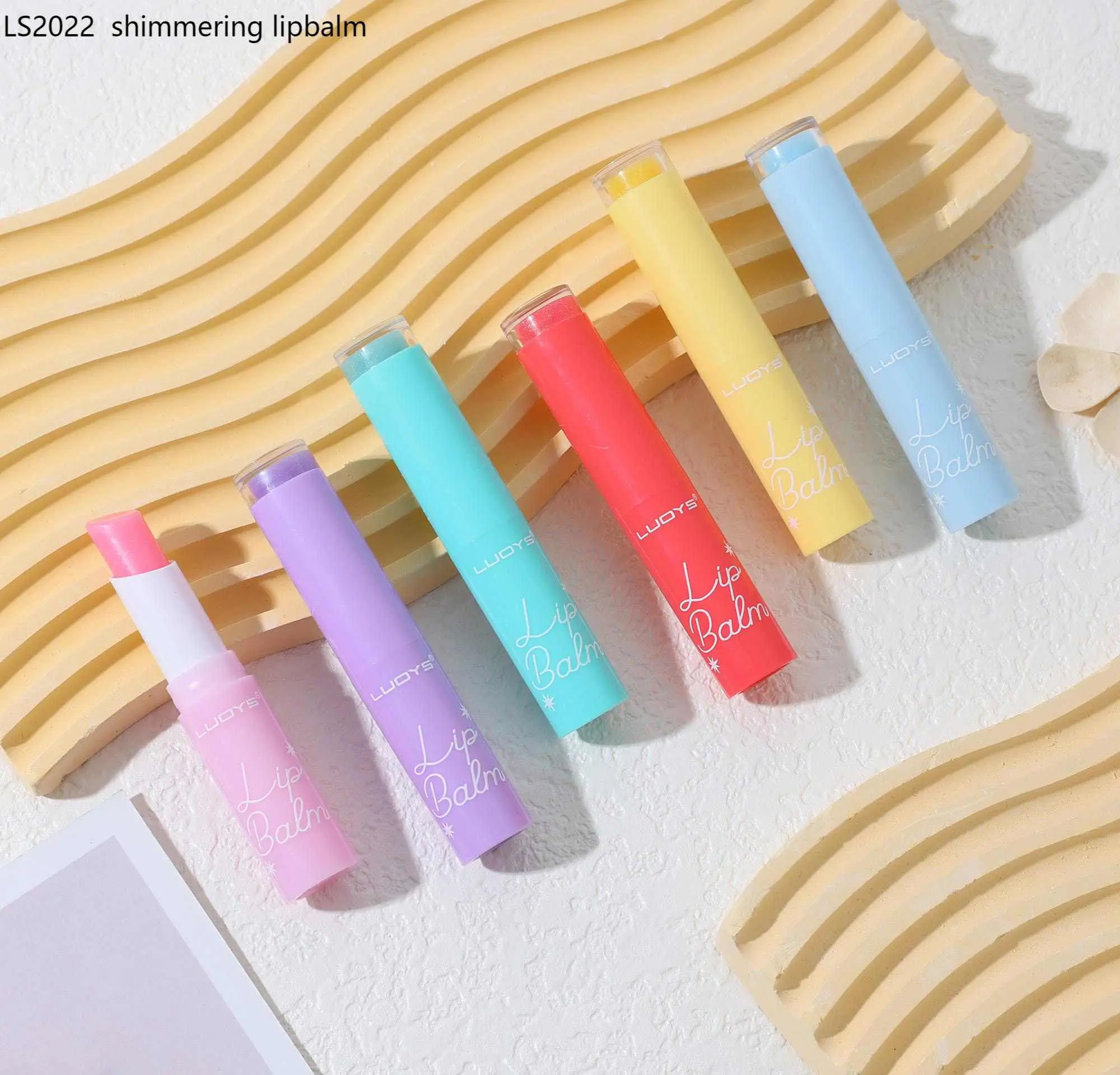 LS2022 shimmering lipbalm