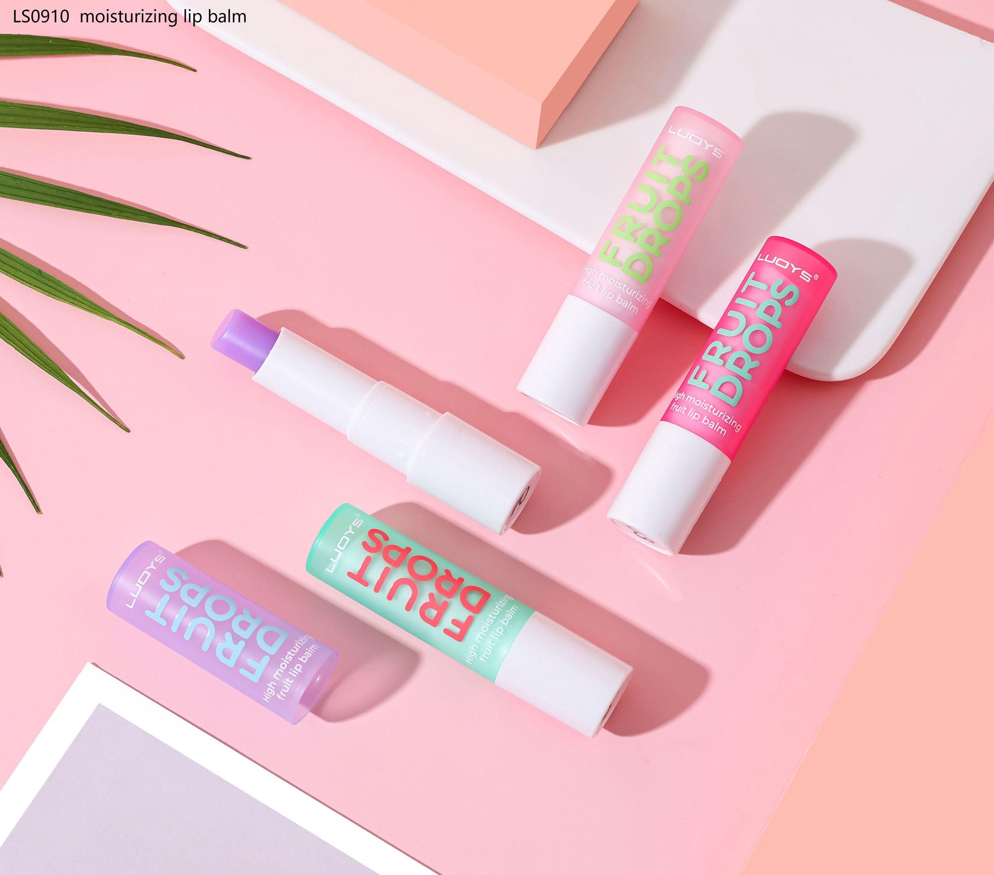 LS0910 moisturizing lip balm